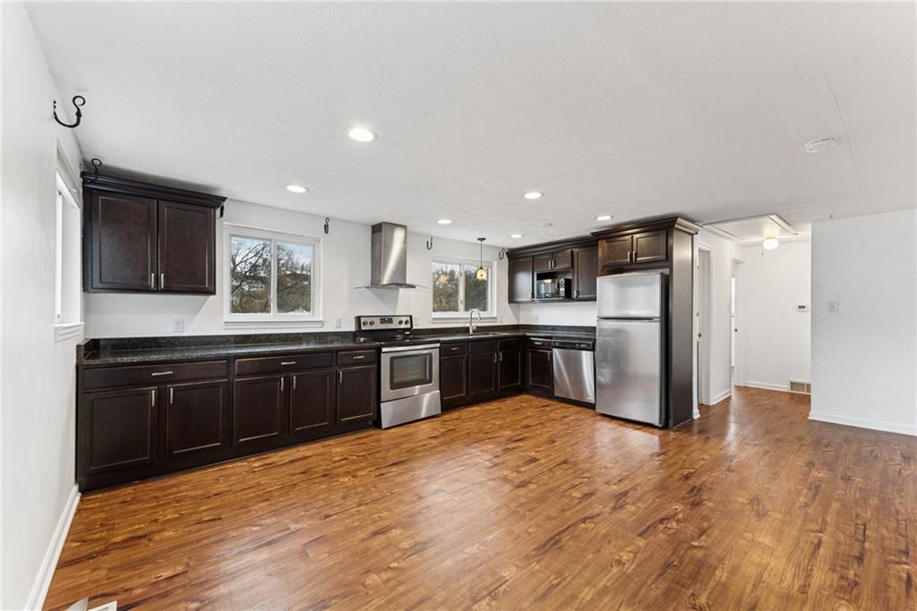 95 Bartley Road Pittsburgh, PA 15241 - Photo 6 of 22 Gallery Image 6