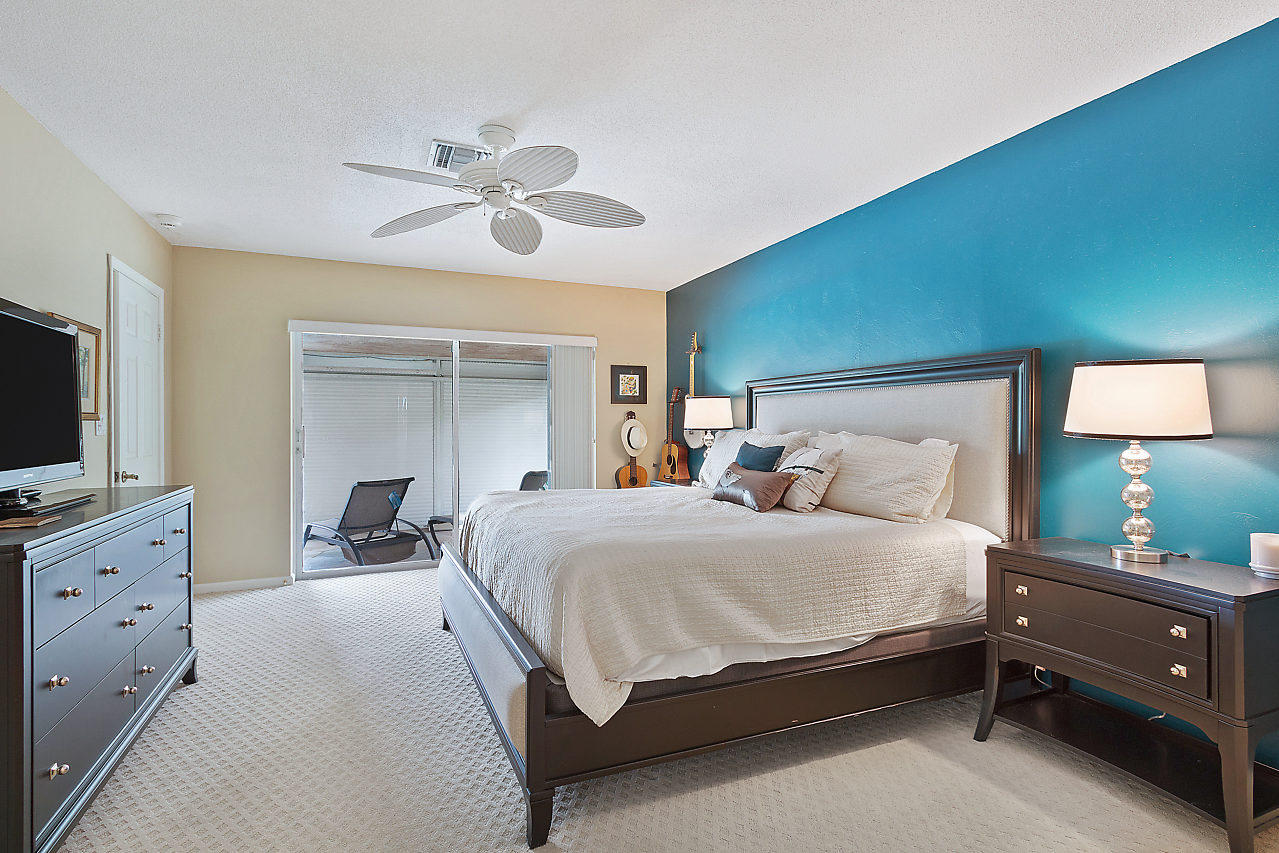 22074 West Soliel Circle Boca Raton, FL 33433 - Photo 15 of 34 015-22074SolielCirW-BocaRaton-FL-small