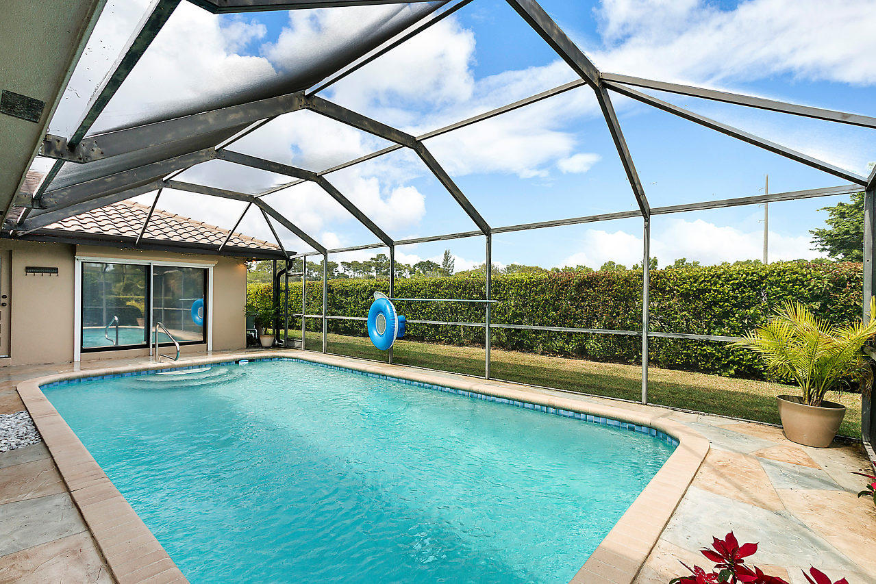 22074 West Soliel Circle Boca Raton, FL 33433 - Photo 29 of 34 029-22074SolielCirW-BocaRaton-FL-small