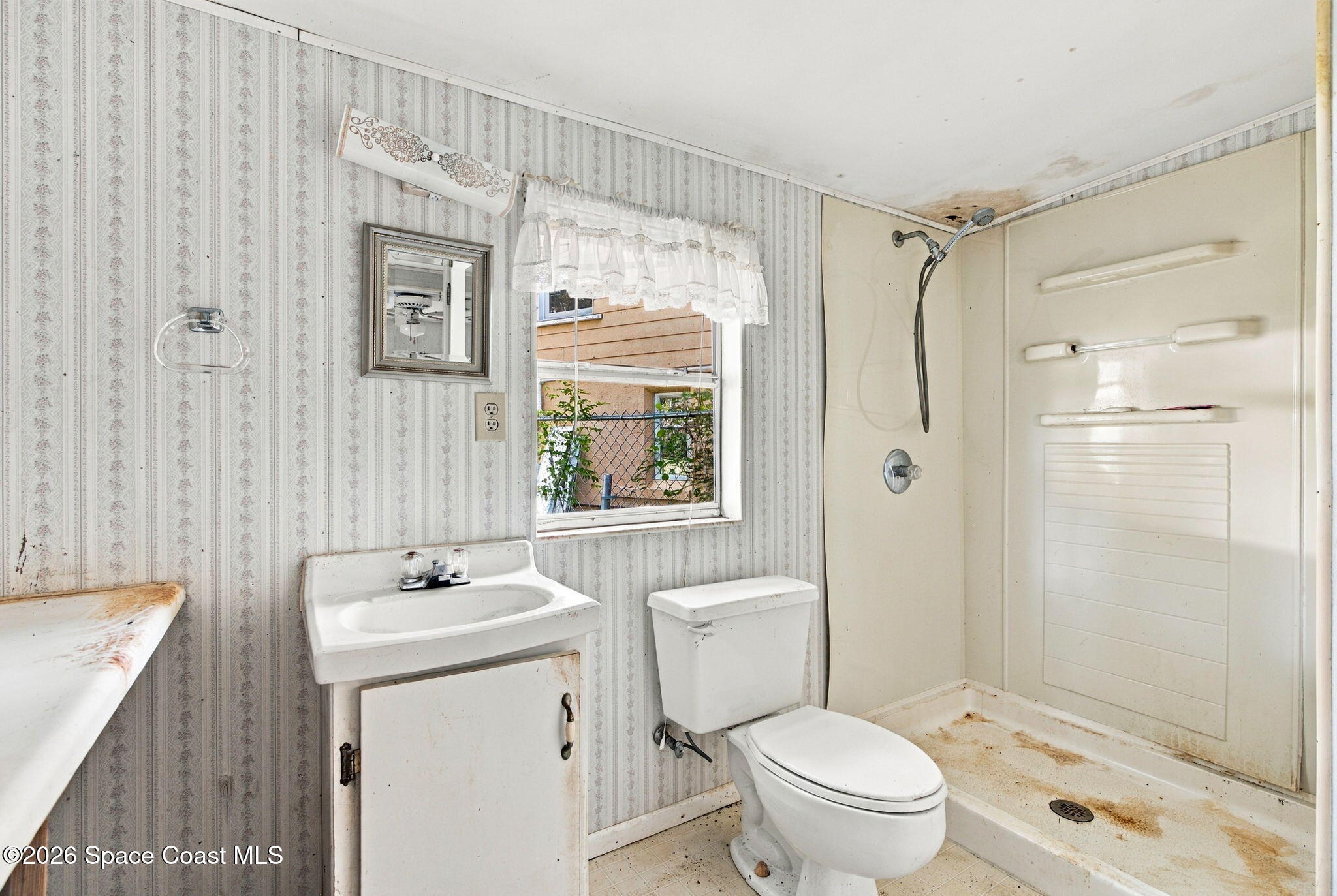 14 Valencia Road Rockledge, FL 32955 - Photo 29 of 43 Ground Level Primary Suite Option