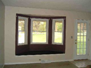 10257 Summerfield Road Temperance, MI 48182 - Photo 7 of 8 463811-6.JPG