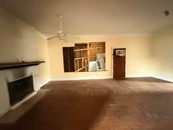 $50,000 | 101 5th Street, Carmi, IL 62821