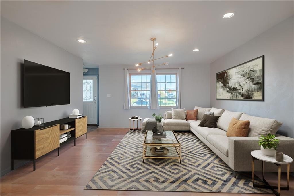 148 Rustic Ridge Drive Pittsburgh, PA 15239 - Photo 4 of 25 Gallery Image 4