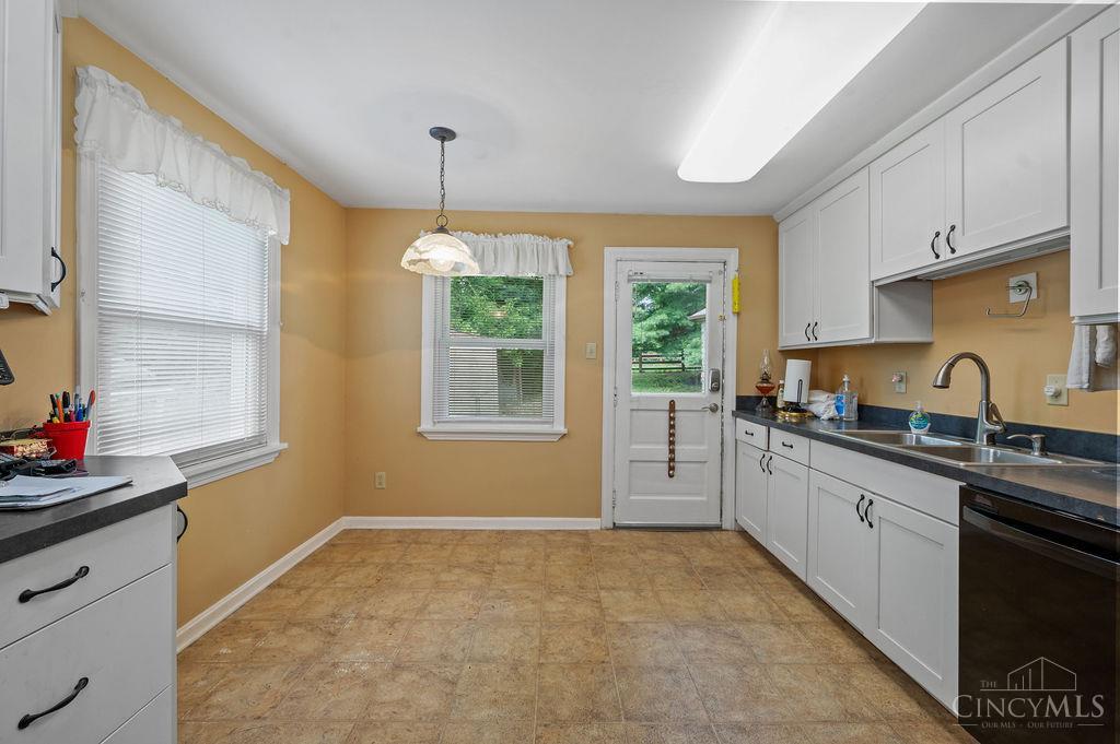 4771 Shepherd Creek Road Cincinnati, OH 45239 - Photo 13 of 84