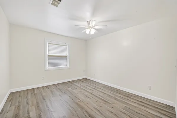 $2,500 | 5822 Reamer Street, Houston, TX 77074