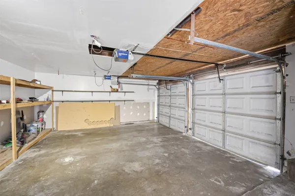 $2,500 | 5822 Reamer Street, Houston, TX 77074
