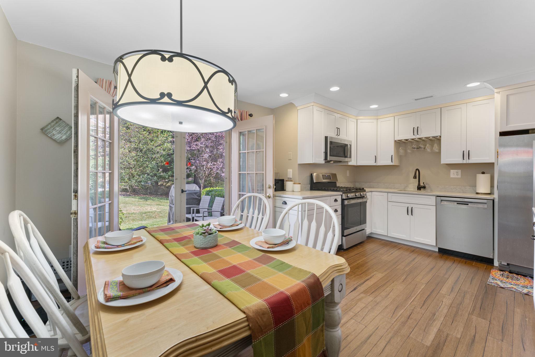 41 Rampart Drive Chesterbrook, PA 19087 - Photo 9 of 42 Great Flow for Enteraining