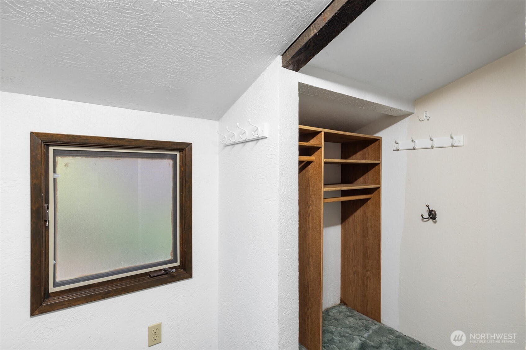 453 Stampede Drive Sequim, WA 98382 - Photo 22 of 36 a view of closet