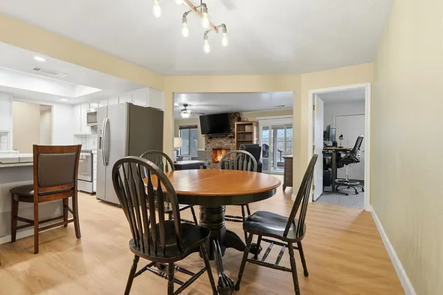 $395,000 | 813 West Willow Street, Exeter, CA 93221