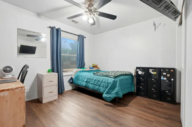 $395,000 | 813 West Willow Street, Exeter, CA 93221