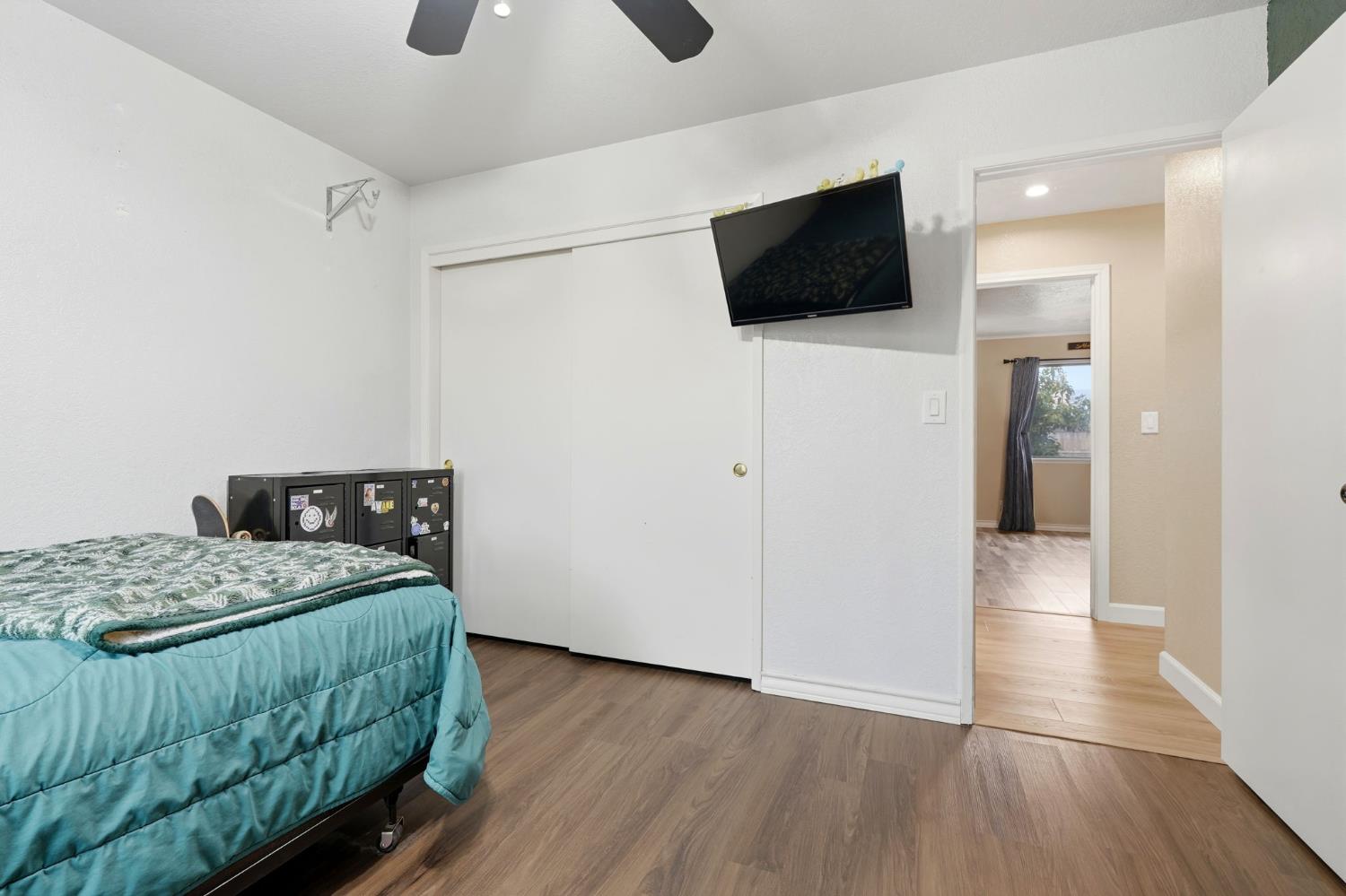 813 West Willow Street Exeter, CA 93221 - Photo 28 of 42