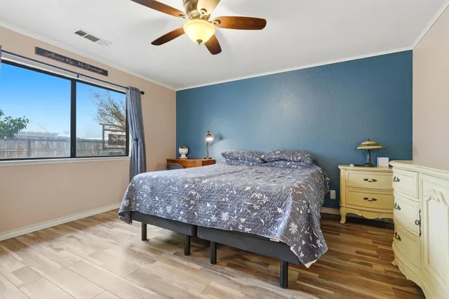 $395,000 | 813 West Willow Street, Exeter, CA 93221