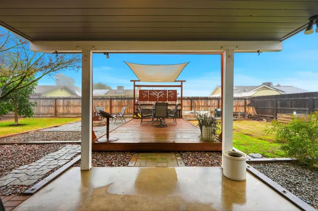 $395,000 | 813 West Willow Street, Exeter, CA 93221