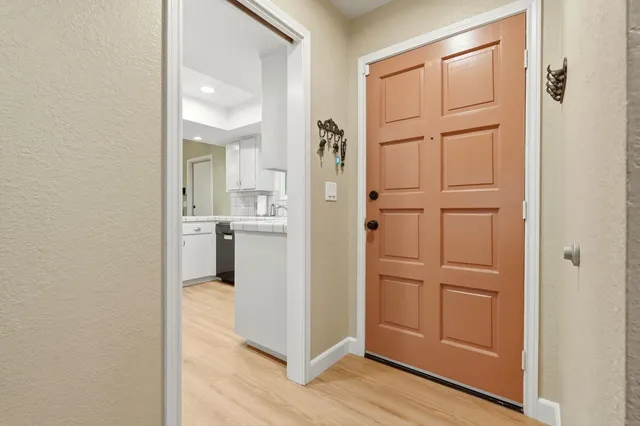 $395,000 | 813 West Willow Street, Exeter, CA 93221