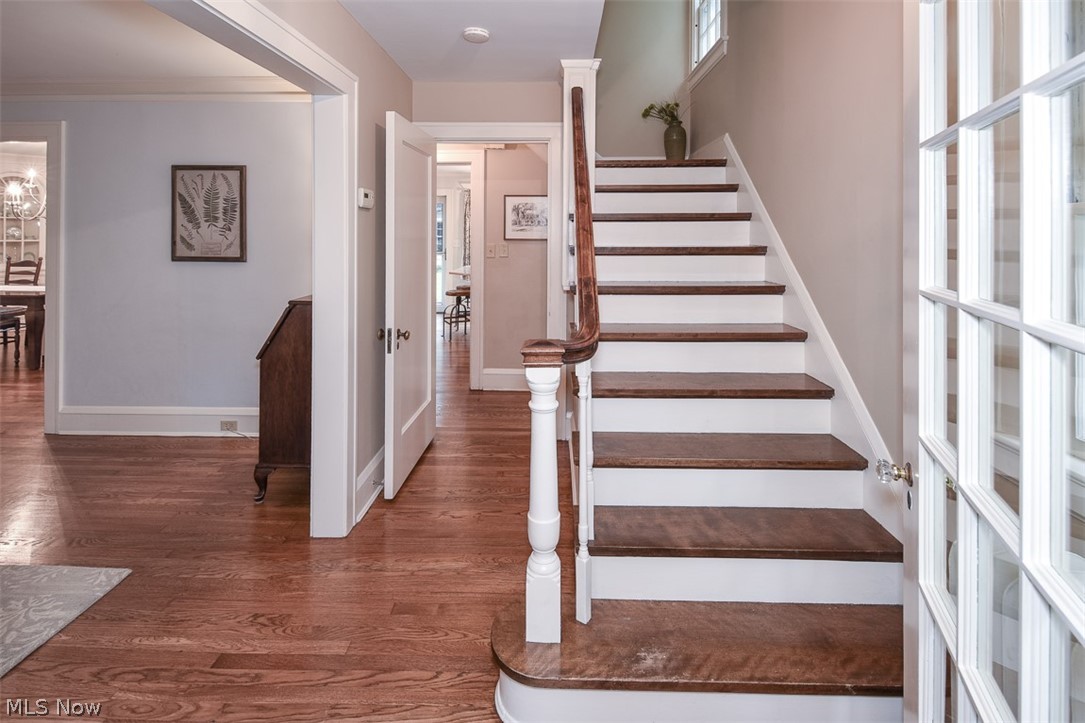 3076 Warrington Road Cleveland, OH 44120 - Photo 18 of 34 Gallery Image 18