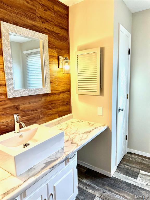17549 Wild Horse Creek Road Chesterfield, MO 63005 - Photo 13 of 18