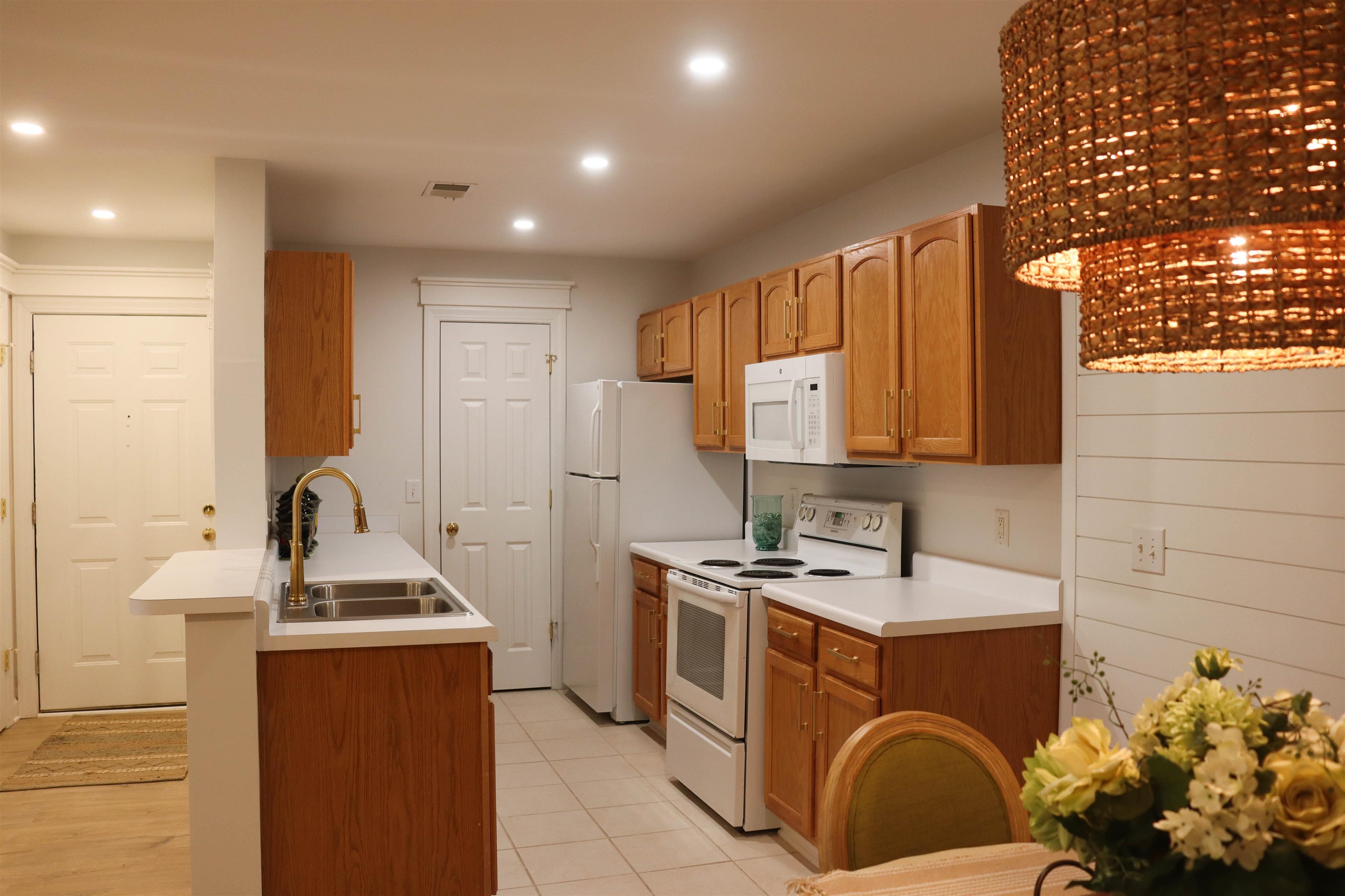4384 Daphne Lane Murrells Inlet, SC 29576 - Photo 8 of 35