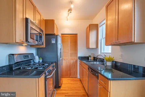 $279,000 | 1306 Childress Street Northeast, Unit 8, Washington, DC 20002