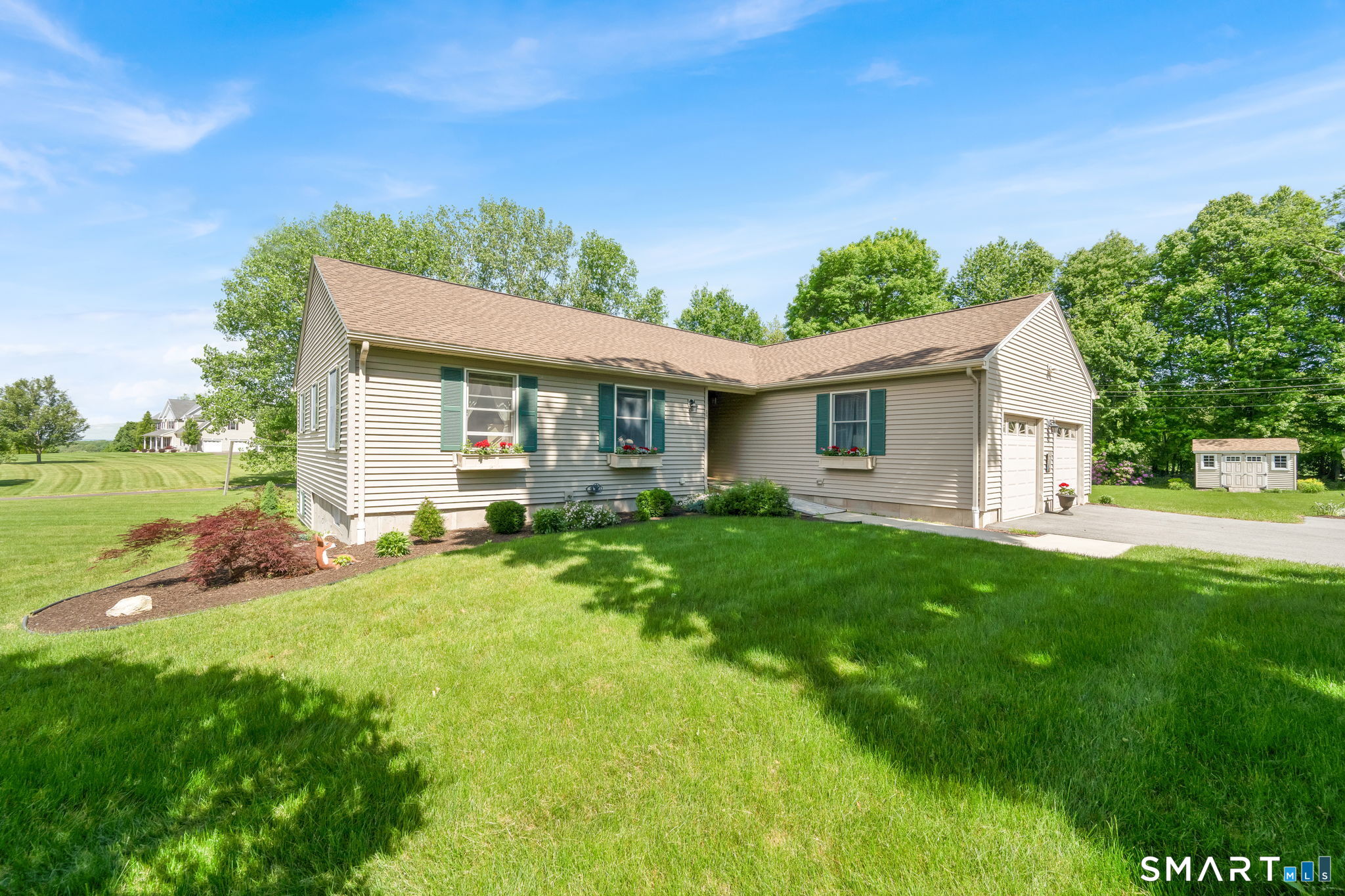 32 Kibbe Road Ellington, CT 06029 - Photo 3 of 29