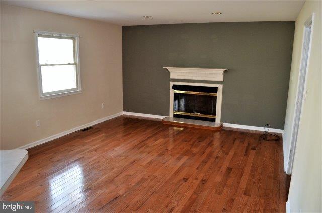 31 Gloucester Road Ocean Pines, MD 21811 - Photo 8 of 28 Den with Fire Place