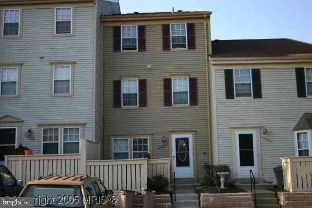 $315,700 | 11406 Locustdale Terrace, Unit 370, Germantown, MD 20876