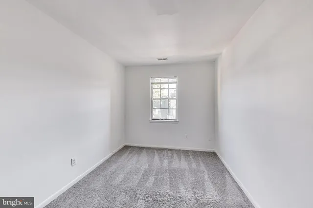 $315,700 | 11406 Locustdale Terrace, Unit 370, Germantown, MD 20876