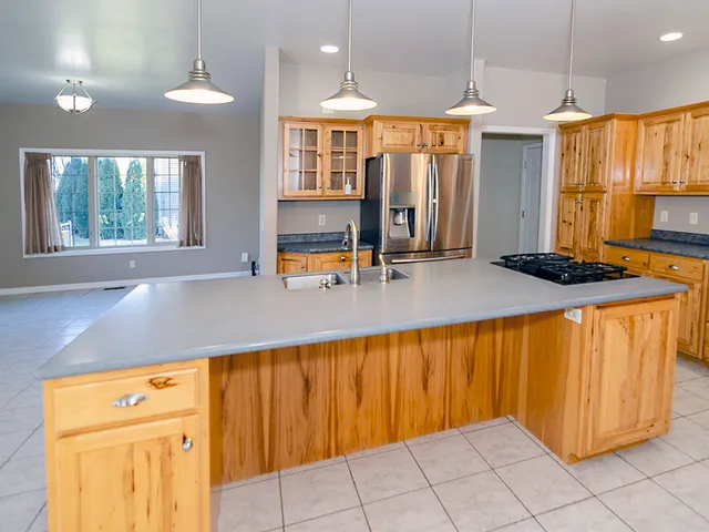 $595,000 | 100 Walden Pond Boulevard, Monticello, IL 61856