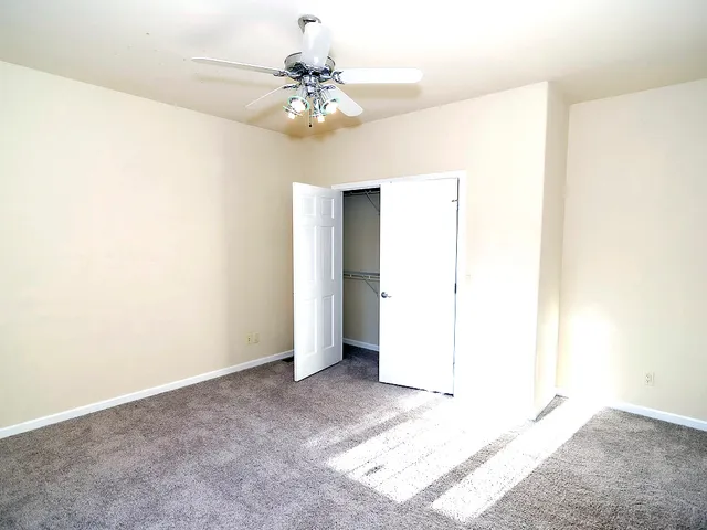 $595,000 | 100 Walden Pond Boulevard, Monticello, IL 61856