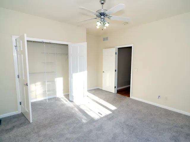 $595,000 | 100 Walden Pond Boulevard, Monticello, IL 61856