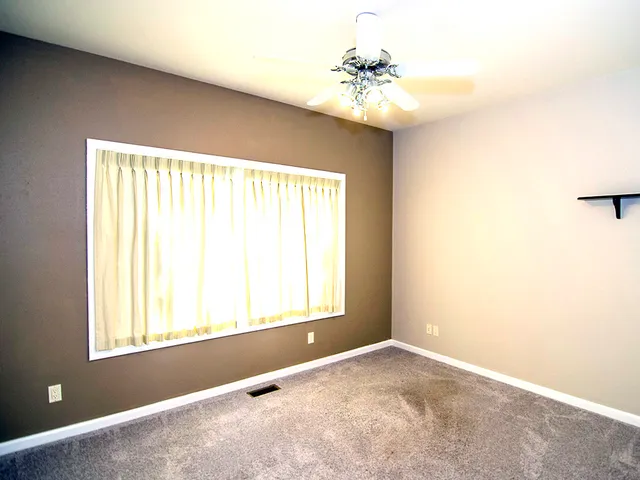 $595,000 | 100 Walden Pond Boulevard, Monticello, IL 61856