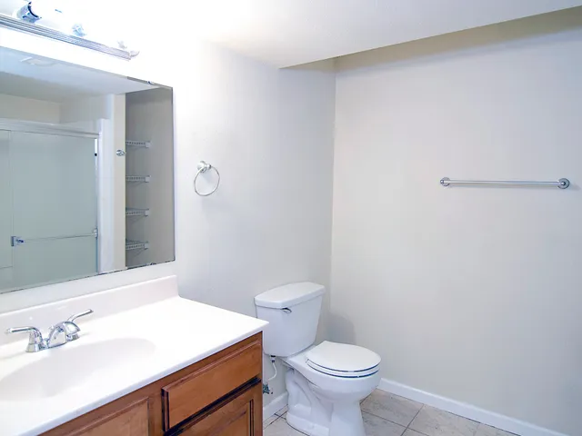 $595,000 | 100 Walden Pond Boulevard, Monticello, IL 61856