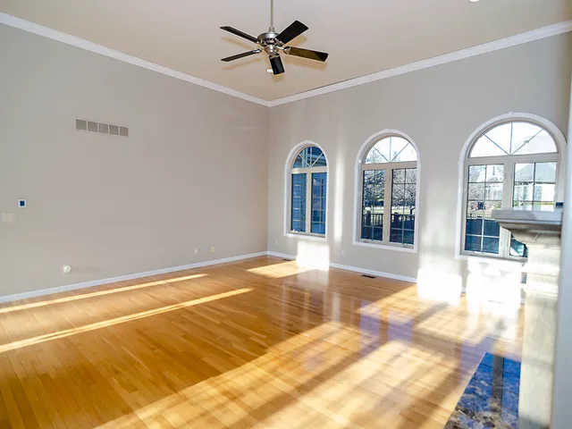 $595,000 | 100 Walden Pond Boulevard, Monticello, IL 61856