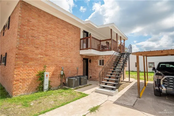 $875 | 1107 Shasta Avenue, Unit 4, McAllen, TX 78504