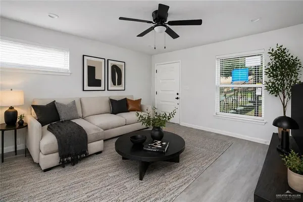 $875 | 1107 Shasta Avenue, Unit 4, McAllen, TX 78504