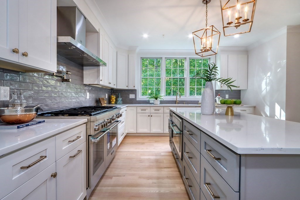 75 Judith Road Newton, MA 02459 - Photo 6 of 28