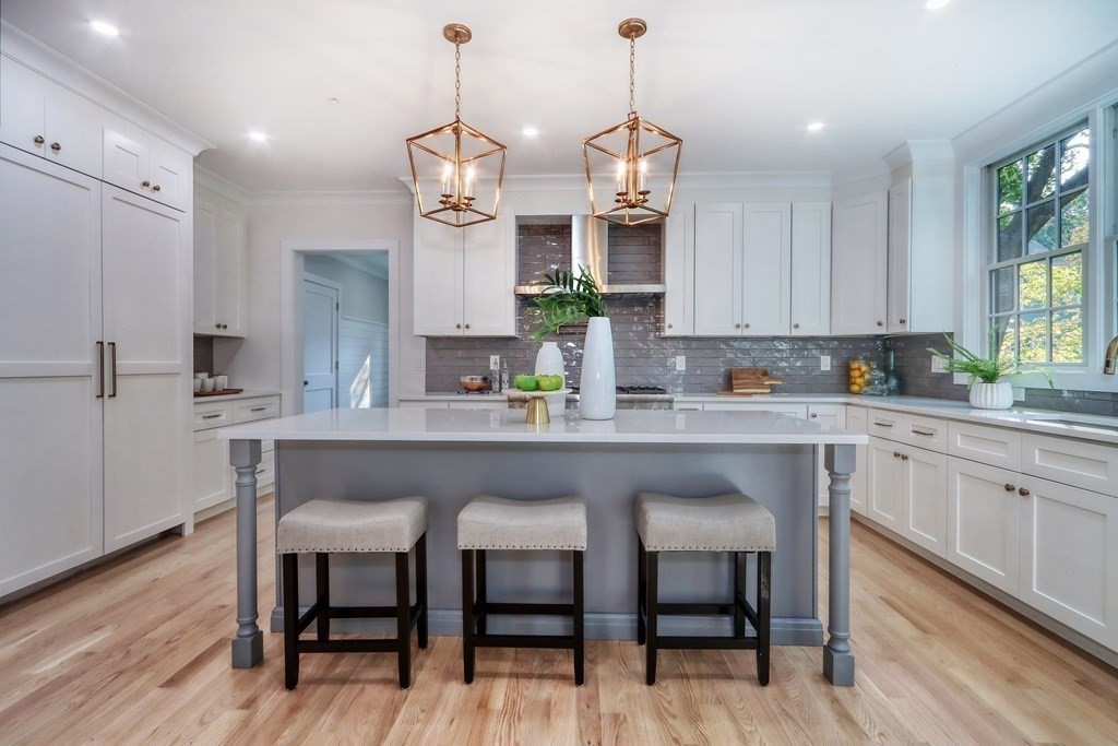 75 Judith Road Newton, MA 02459 - Photo 7 of 28