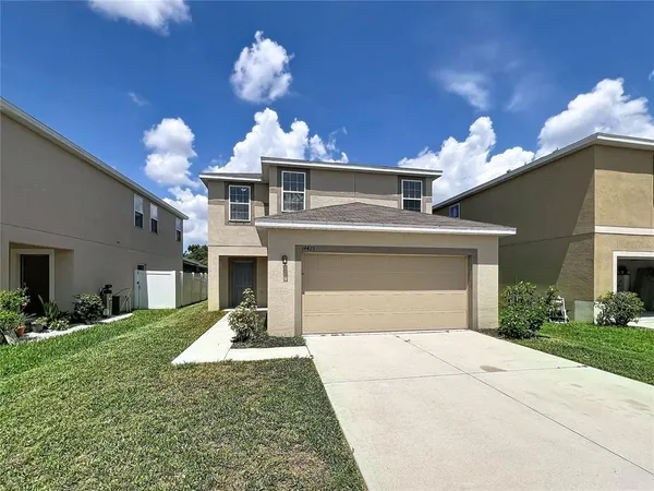 $299,900 | 14425 Dunrobin Drive, Wimauma, FL 33598