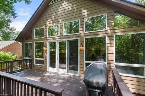 $580,000 | 5021 Meadow Hill Court, Winston-Salem, NC 27106