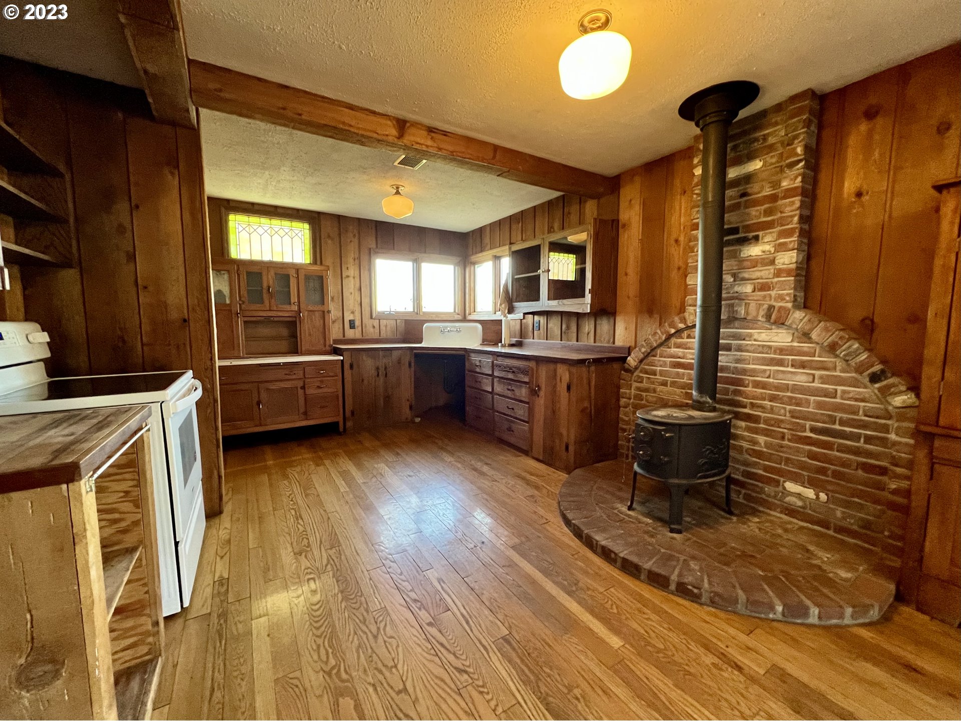 14515 Corvallis Road Monmouth, OR 97361 - Photo 18 of 31 Gallery Image 18