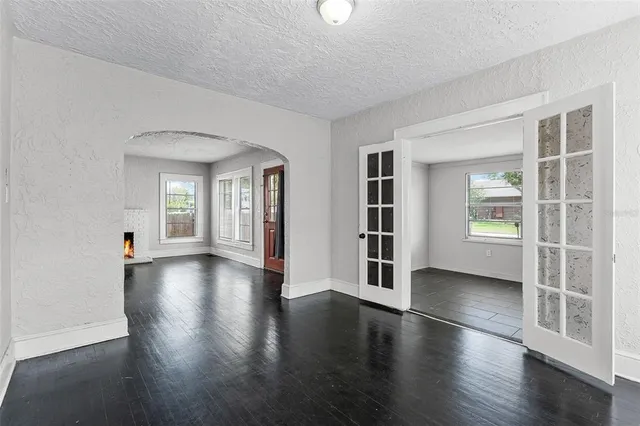 $265,000 | 25 East Pinecrest Avenue, Eustis, FL 32726