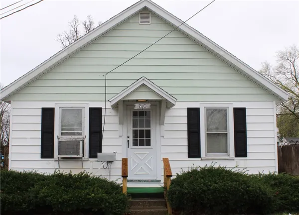 $58,000 | 610 West South 9th Street, Shelbyville, IL 62565