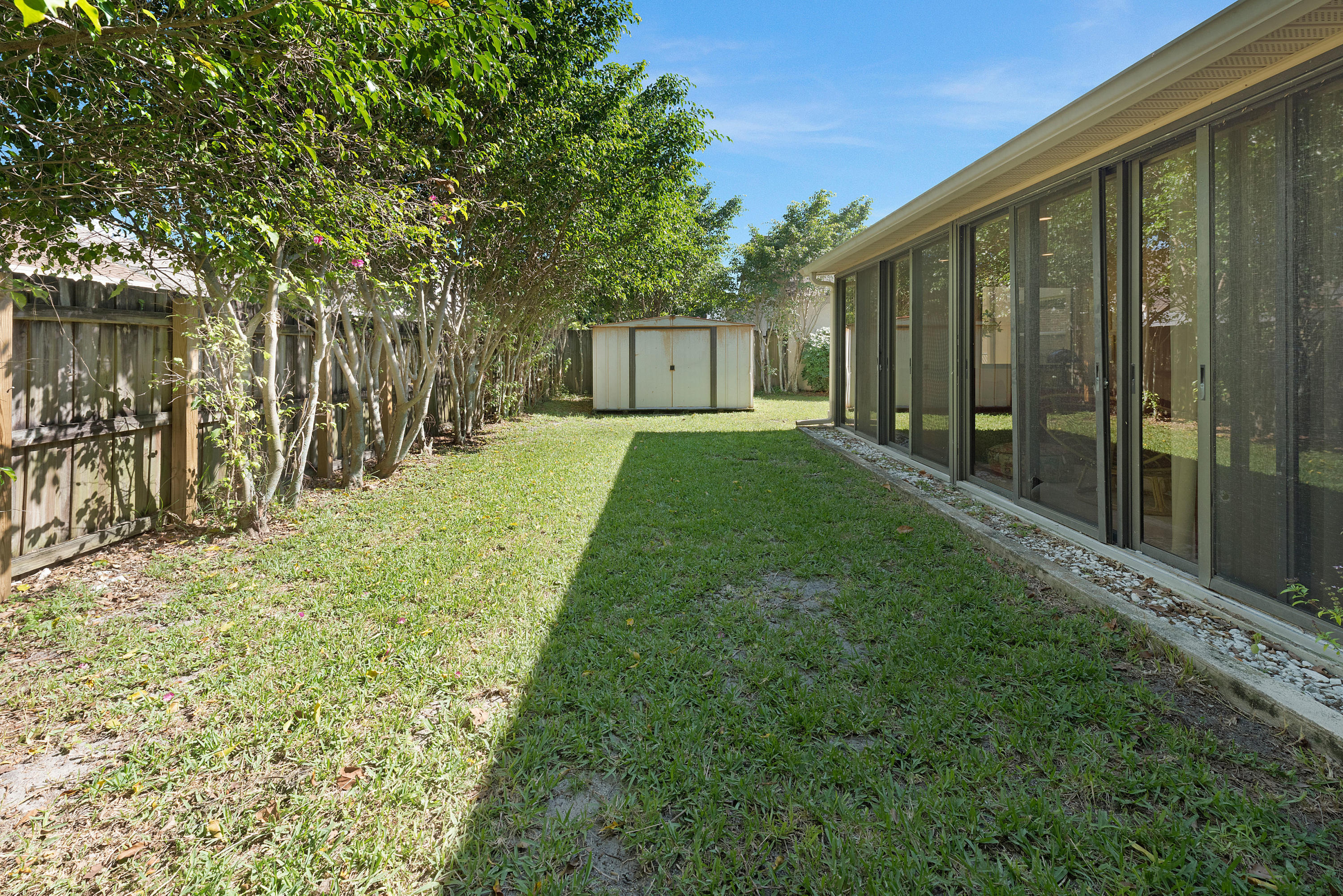 23108 Sunfield Drive Boca Raton, FL 33433 - Photo 22 of 28 AIP_2646