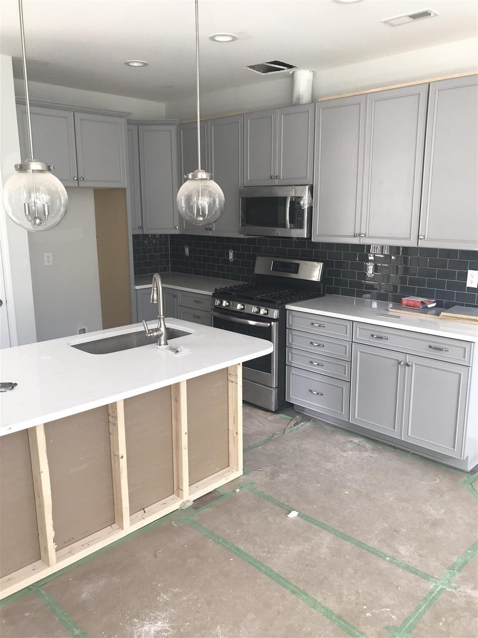 2572 Rambling Creek Road, Unit 4 Apex, NC 27523 - Photo 3 of 28 Kitchen