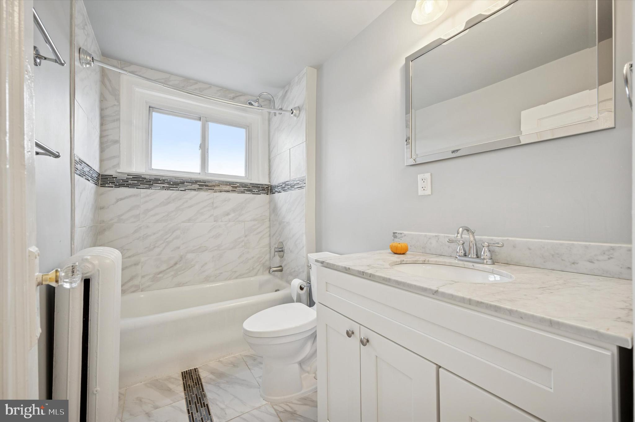 5648 North Warnock Street Philadelphia, PA 19141 - Photo 15 of 25