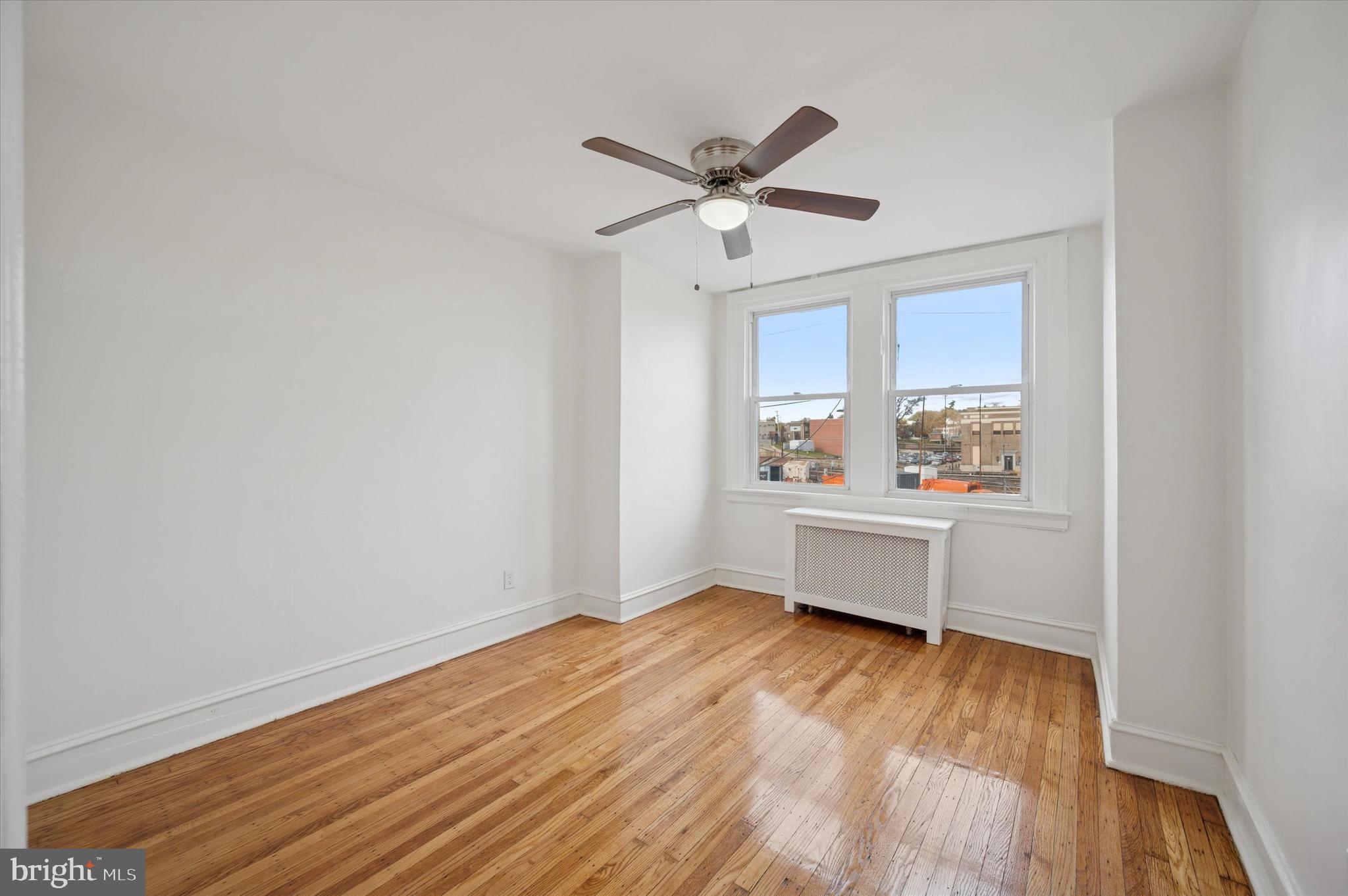5648 North Warnock Street Philadelphia, PA 19141 - Photo 16 of 25
