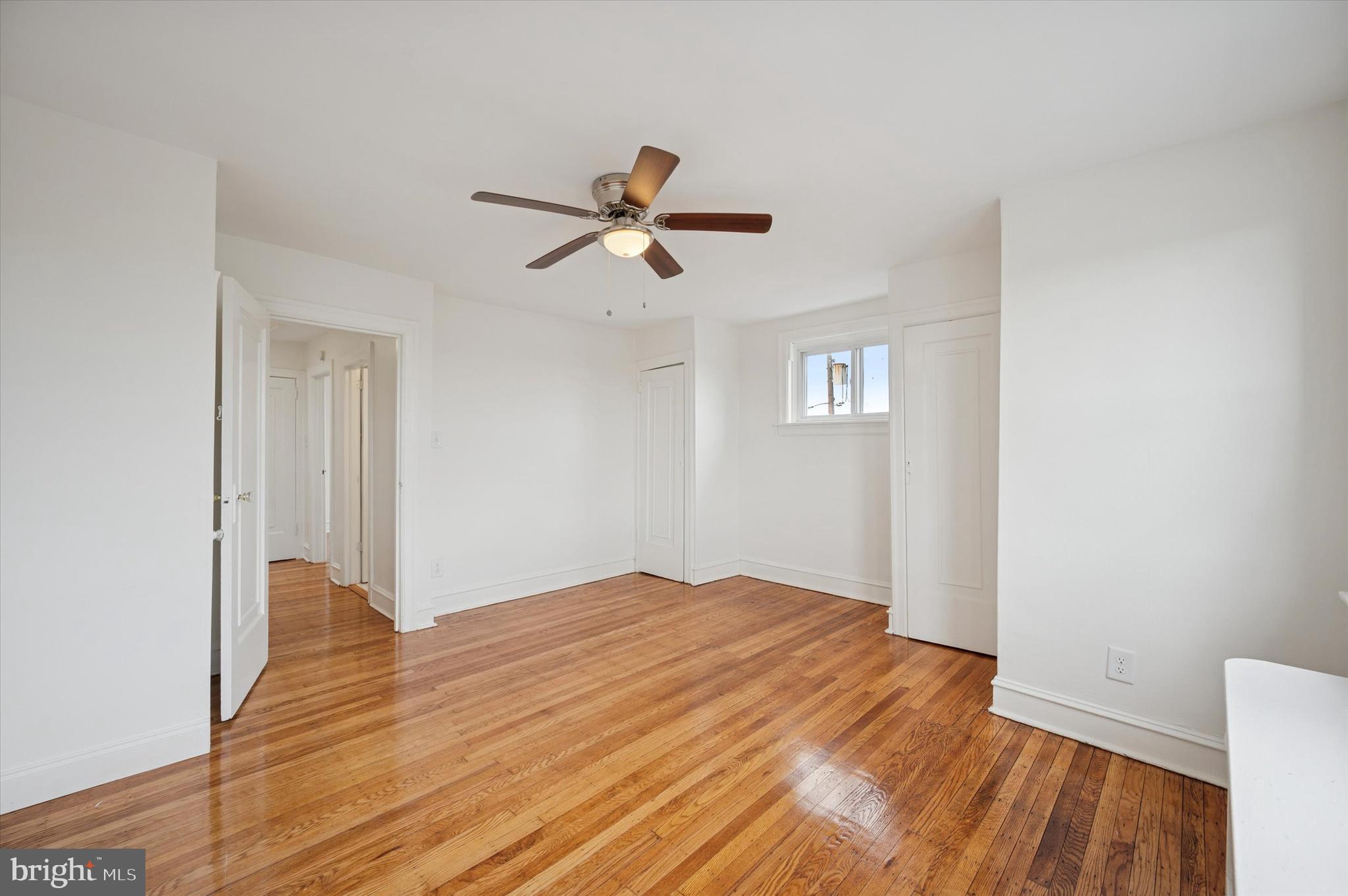 5648 North Warnock Street Philadelphia, PA 19141 - Photo 18 of 25