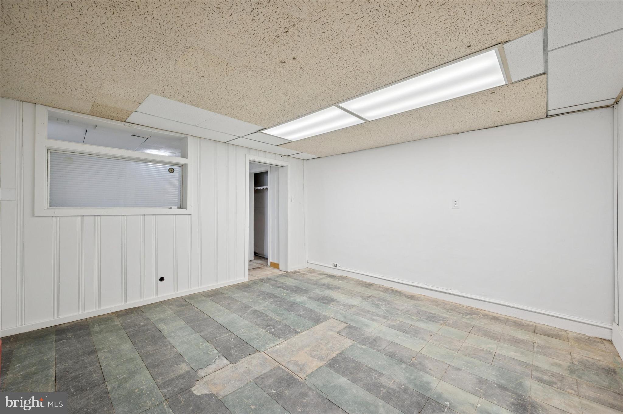 5648 North Warnock Street Philadelphia, PA 19141 - Photo 19 of 25