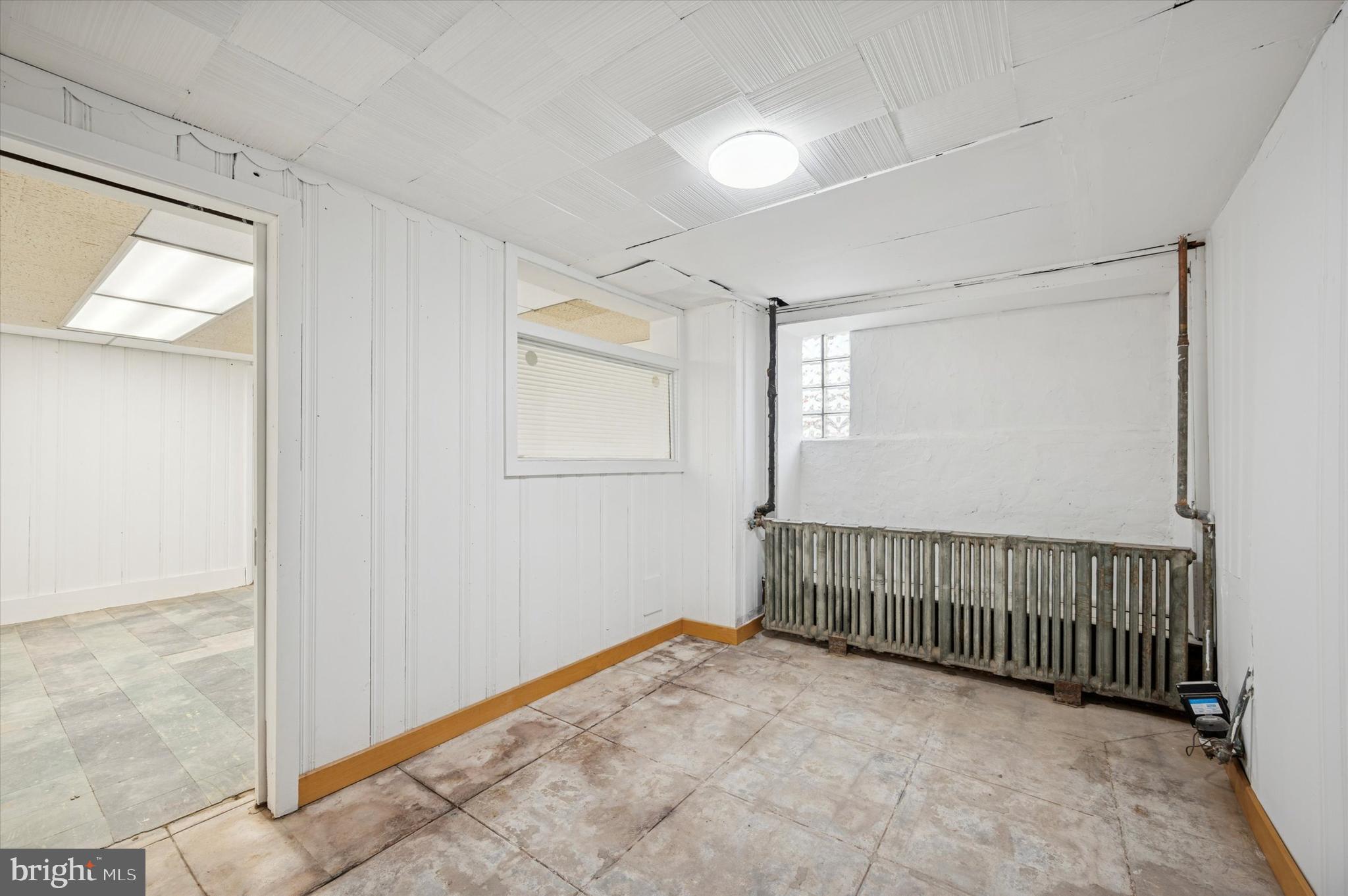 5648 North Warnock Street Philadelphia, PA 19141 - Photo 21 of 25