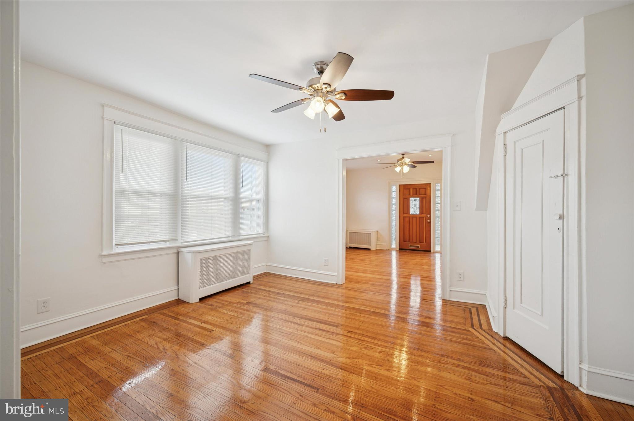 5648 North Warnock Street Philadelphia, PA 19141 - Photo 6 of 25