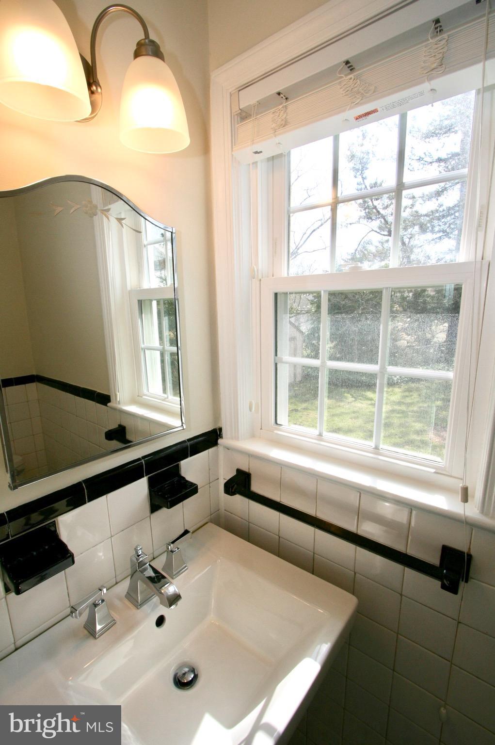 2102 Plyers Mill Road Silver Spring, MD 20902 - Photo 20 of 24 Interior (General)